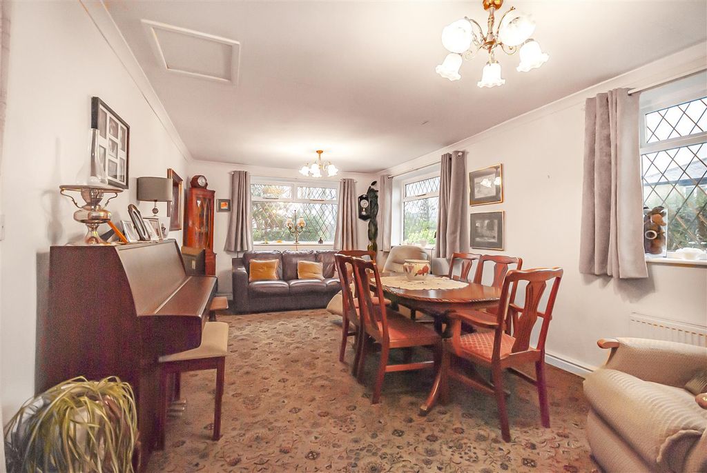 Property photo 2 of 32 Dsc_5099.Jpg