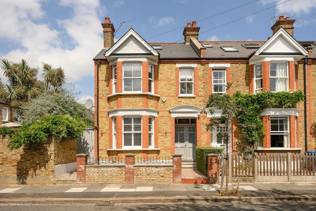 Property photo 1 of 27