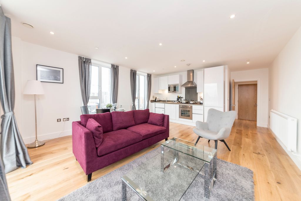 Property photo 2 of 12 Photo 1