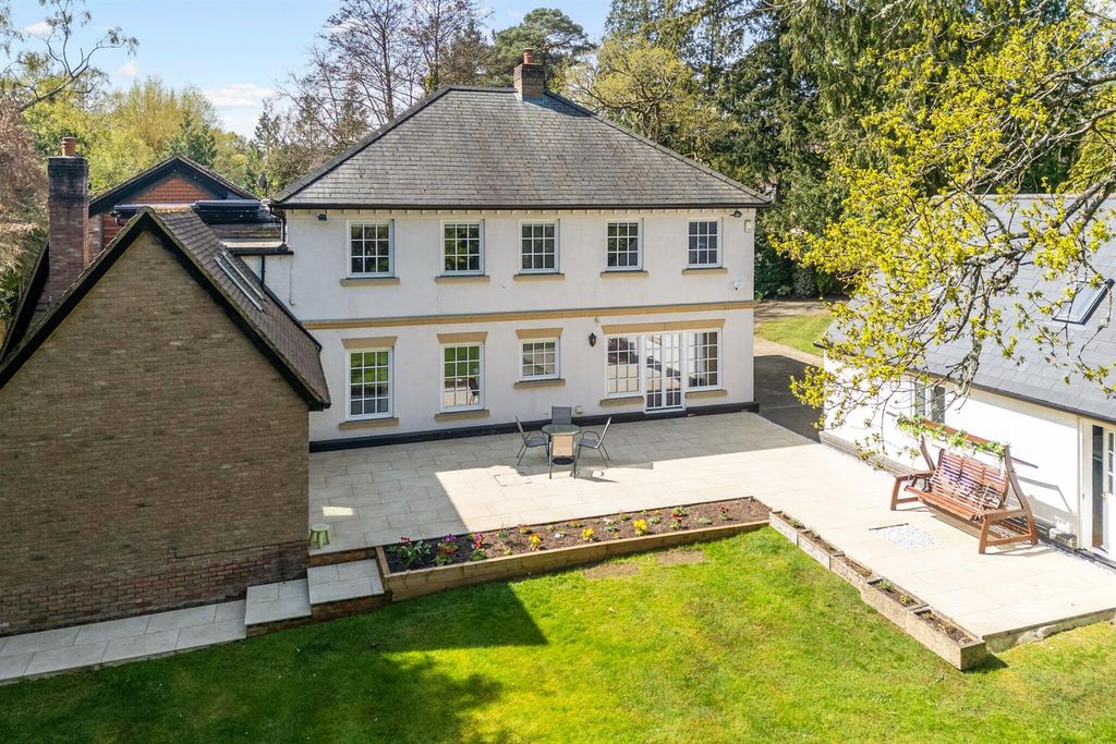 Property photo 1 of 25 89755_Windlestream Cottage Ballencrieff Road (32)_