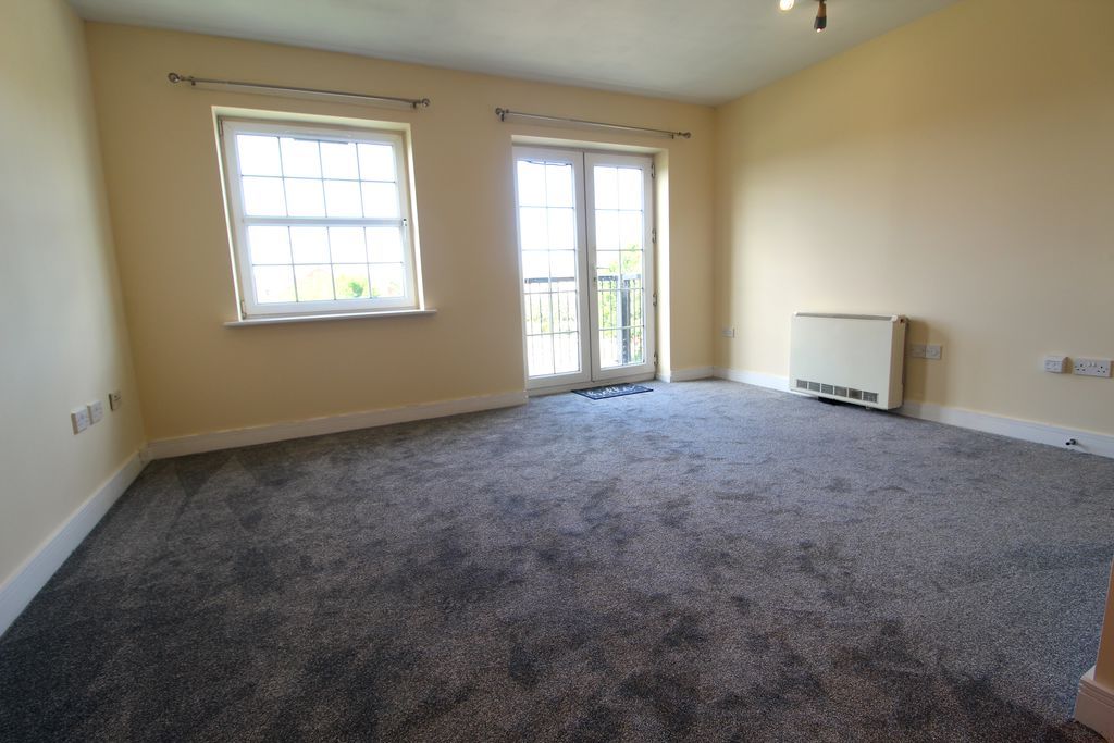 Property photo 2 of 9 Living Room