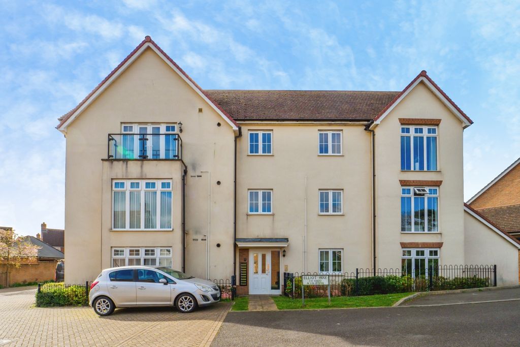 Property photo 1 of 20