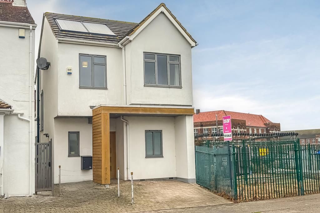 Property photo 1 of 24 Front