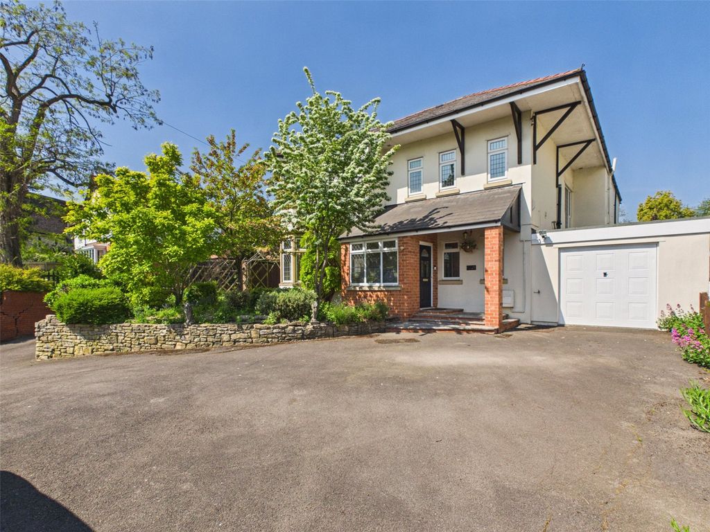 Property photo 1 of 39 Picture No. 71