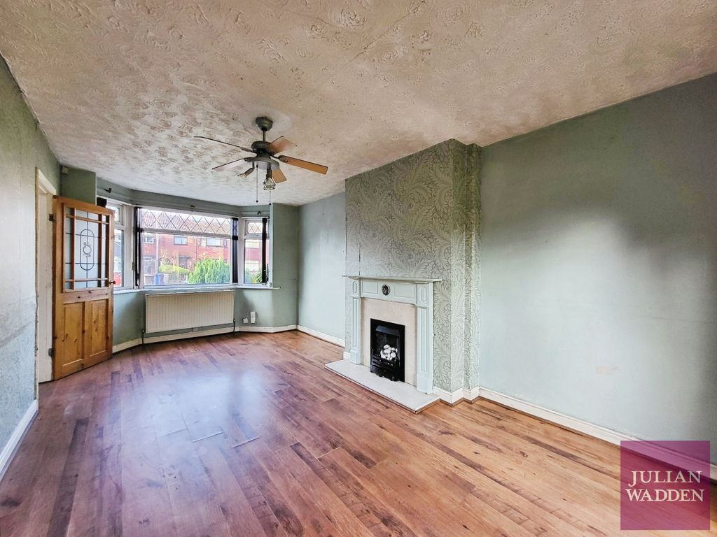 Property photo 3 of 16 Picture 3