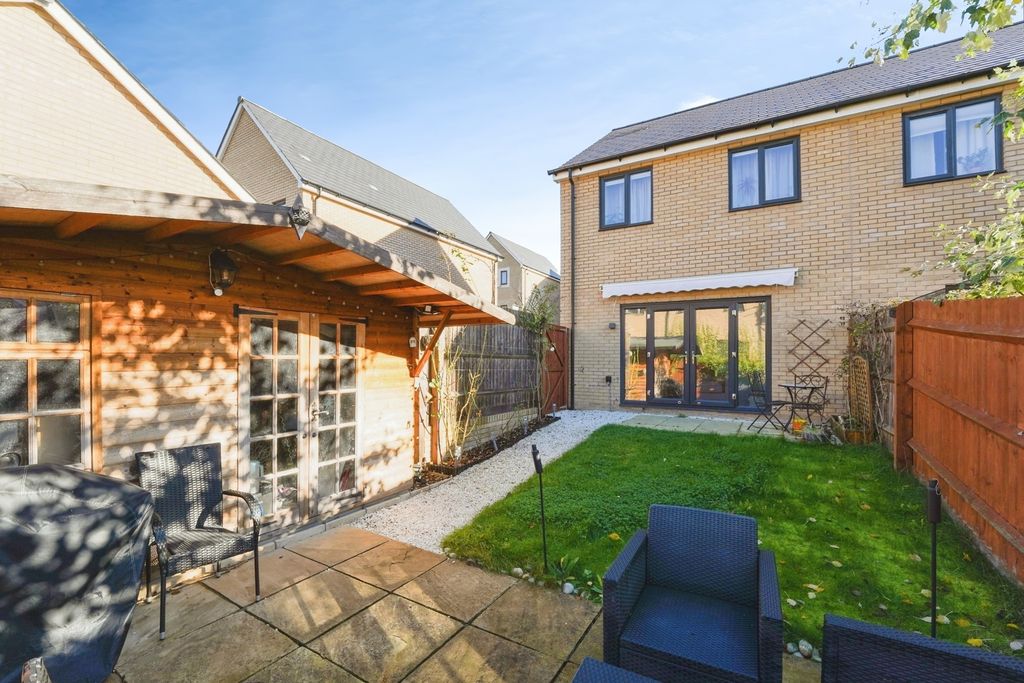 Property photo 2 of 18 Pbox-Img.Jpg