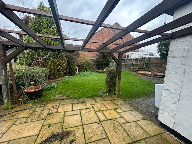 Property photo 3 of 7 Garden