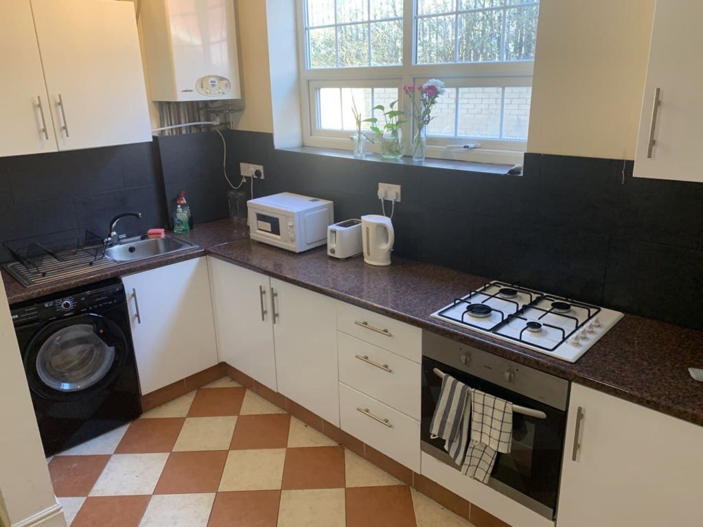 Property photo 2 of 5