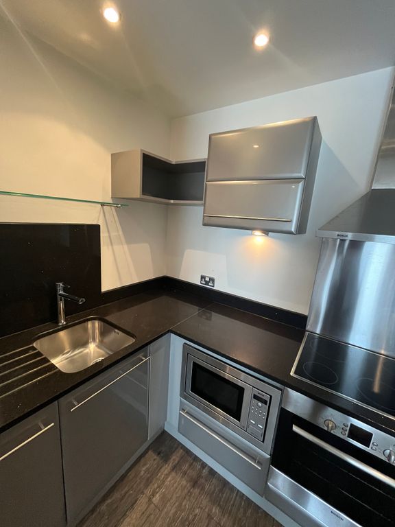 Property photo 3 of 4