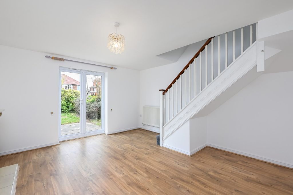 Property photo 2 of 11 Picture No. 20