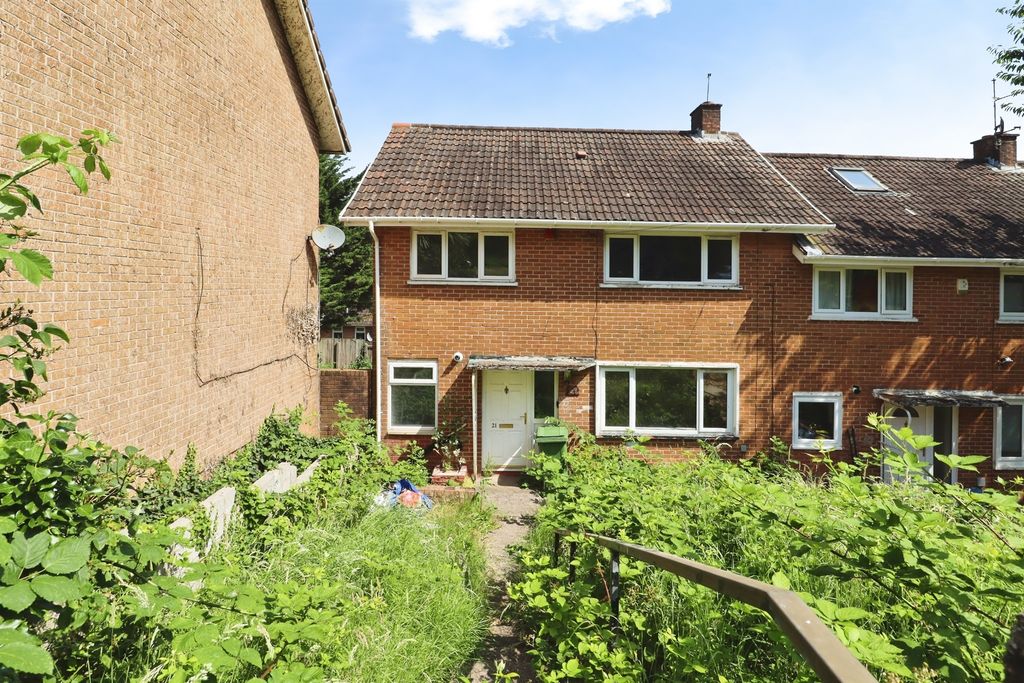 Property photo 1 of 17