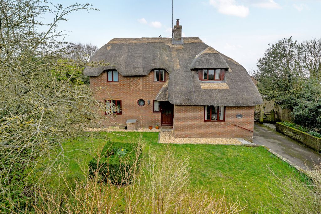 Property photo 1 of 20