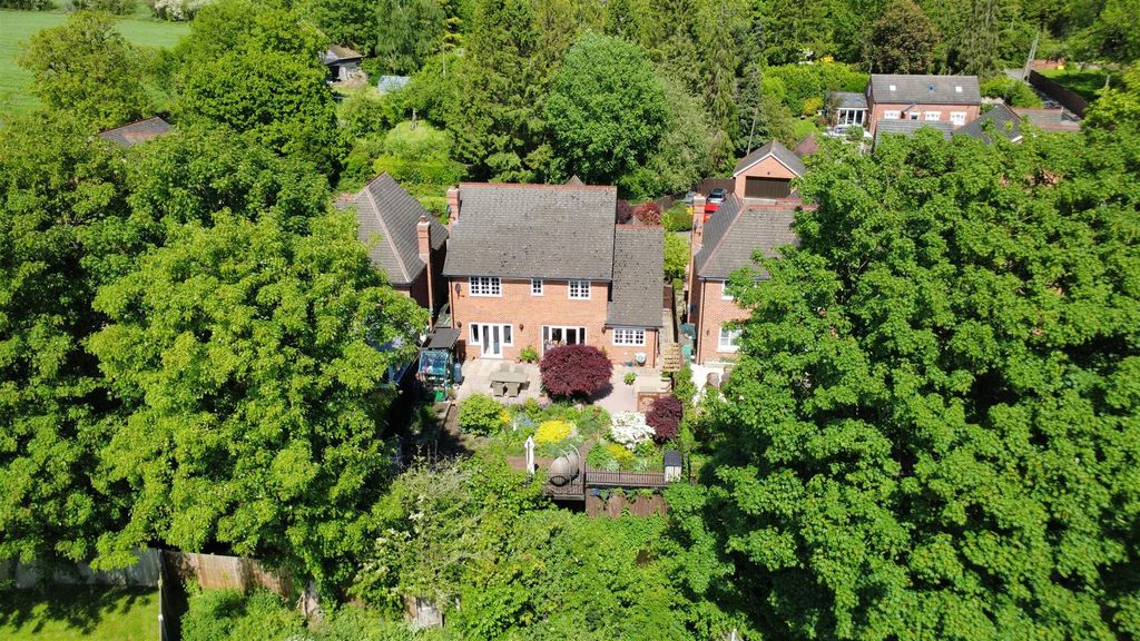 Property photo 2 of 45