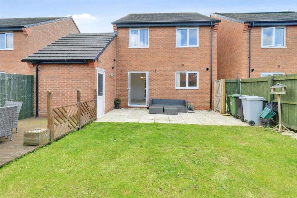 Property photo 3 of 41 E4A05De7-Img_2261-Img_2263.Jpg