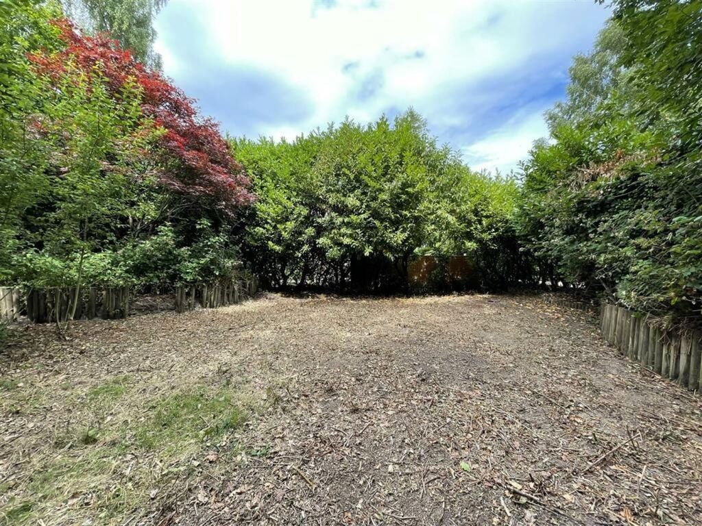 Property photo 3 of 15 Flat5Garden1.Jpg