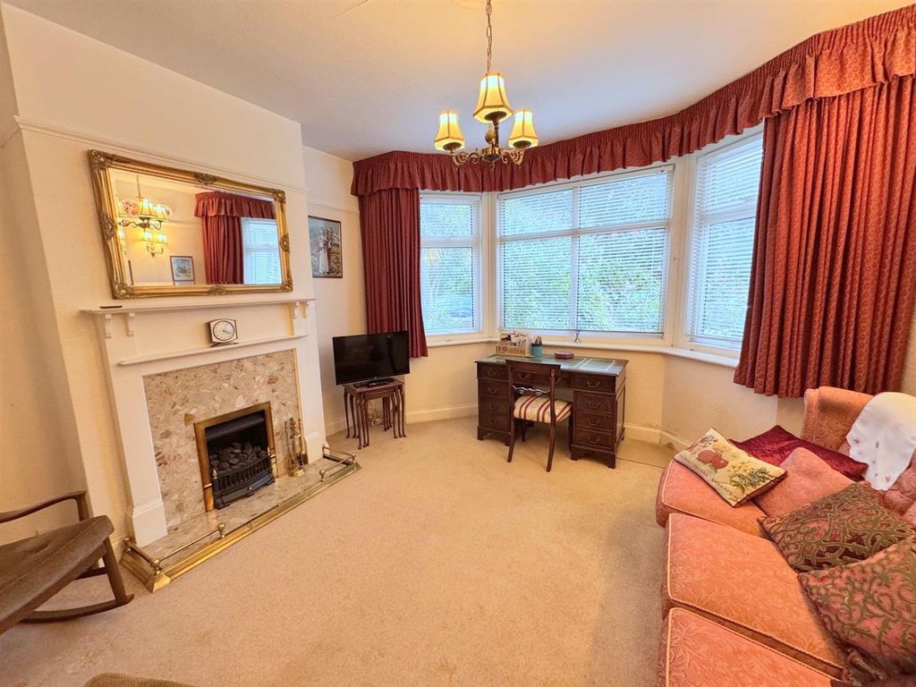 Property photo 2 of 18 13Sitt.Jpg