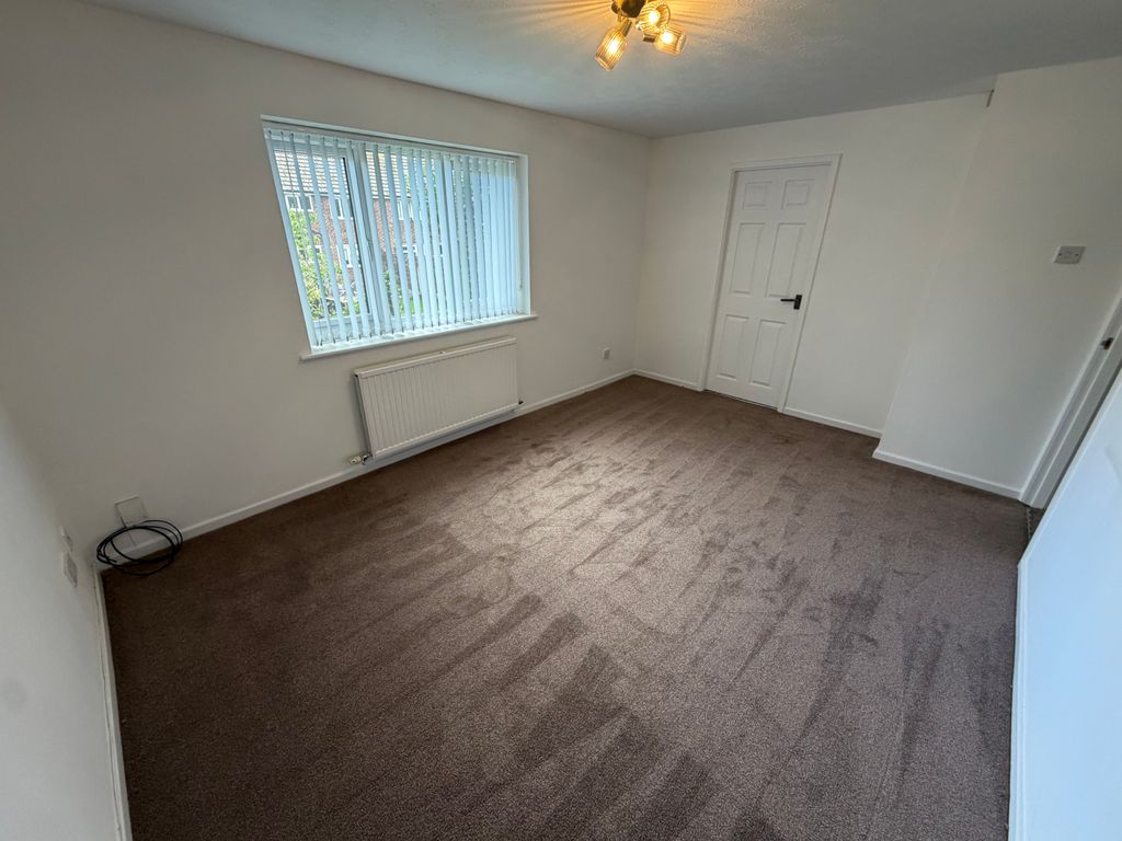 Property photo 3 of 21 Img_1033