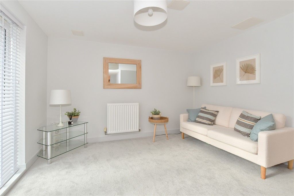 Property photo 1 of 12 Lounge/Dining Area