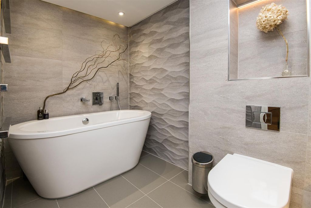 Additional image 18 of 2 bed flat for saleSouthernhay East, Exeter EX1