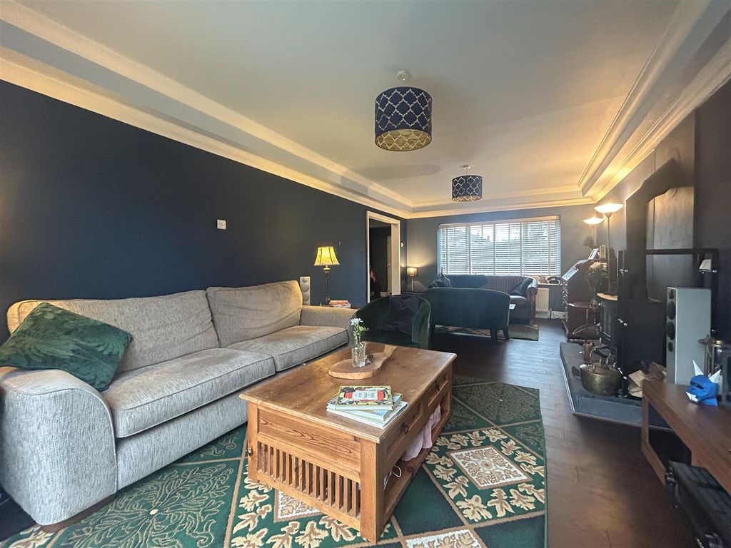 Property photo 3 of 30