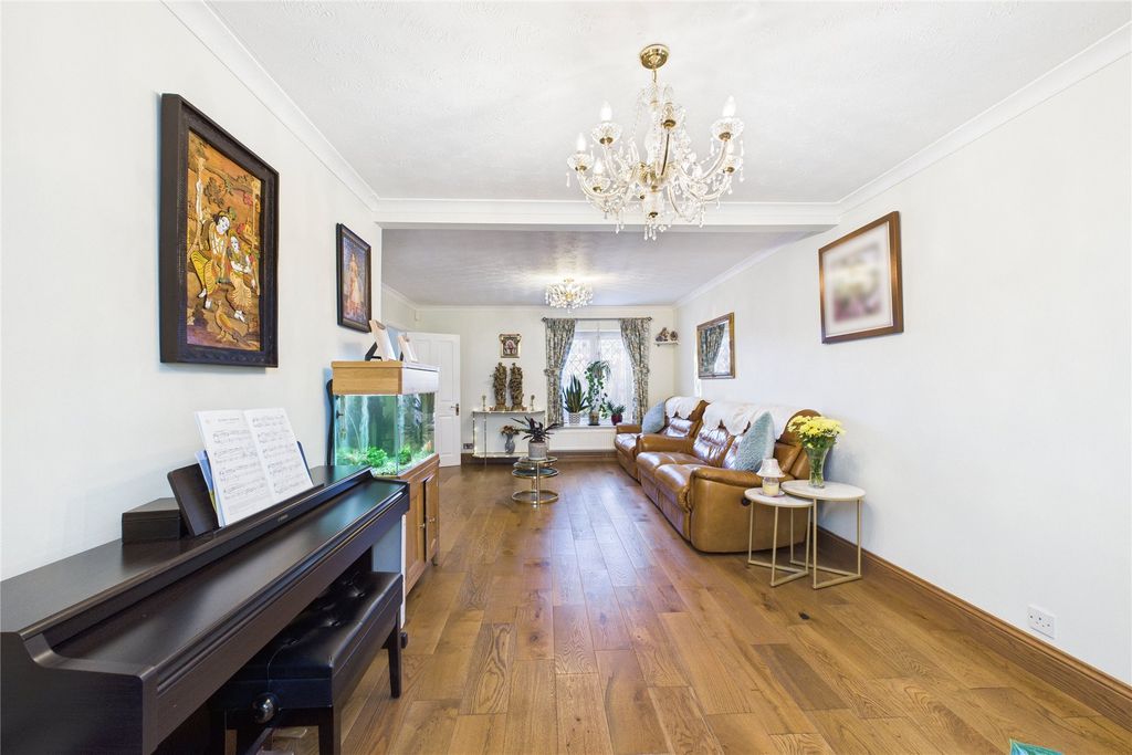 Property photo 2 of 10 Picture No. 03