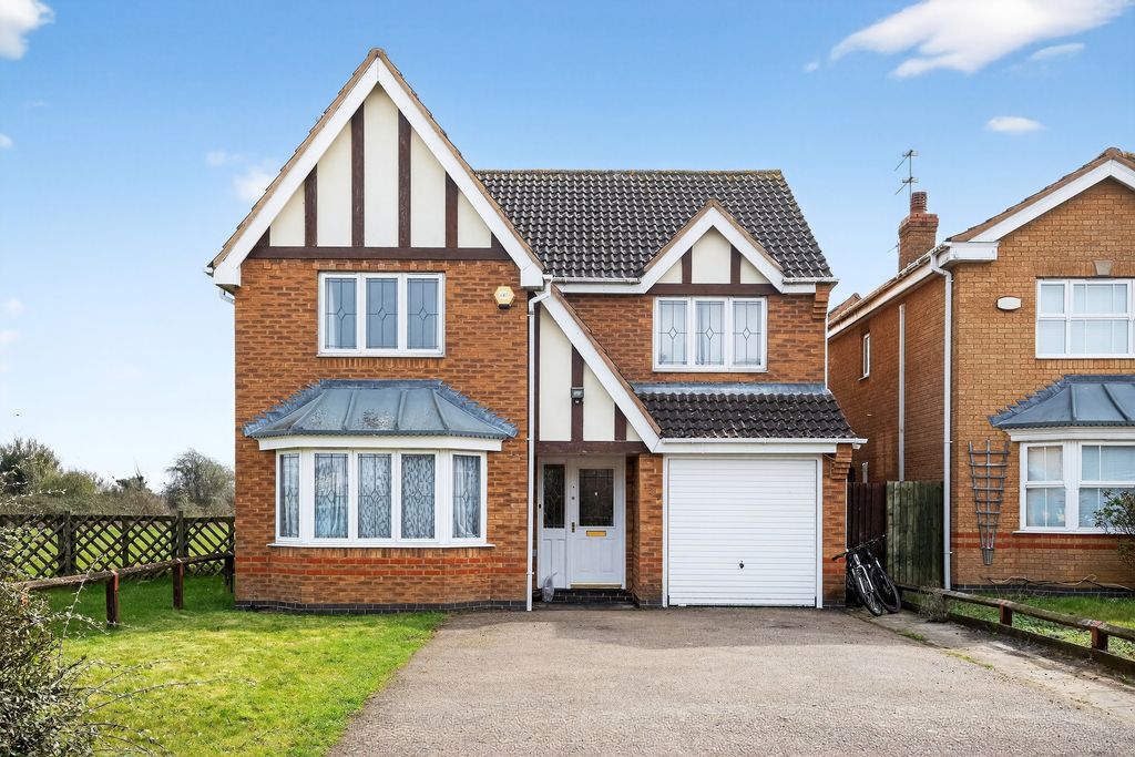 Property photo 1 of 30