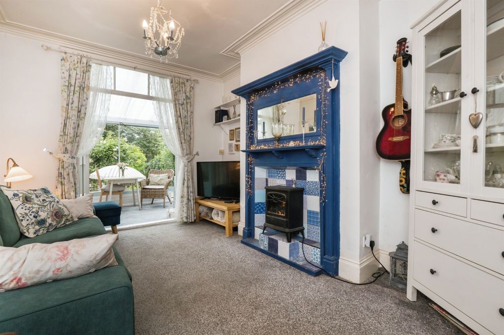 Property photo 3 of 18