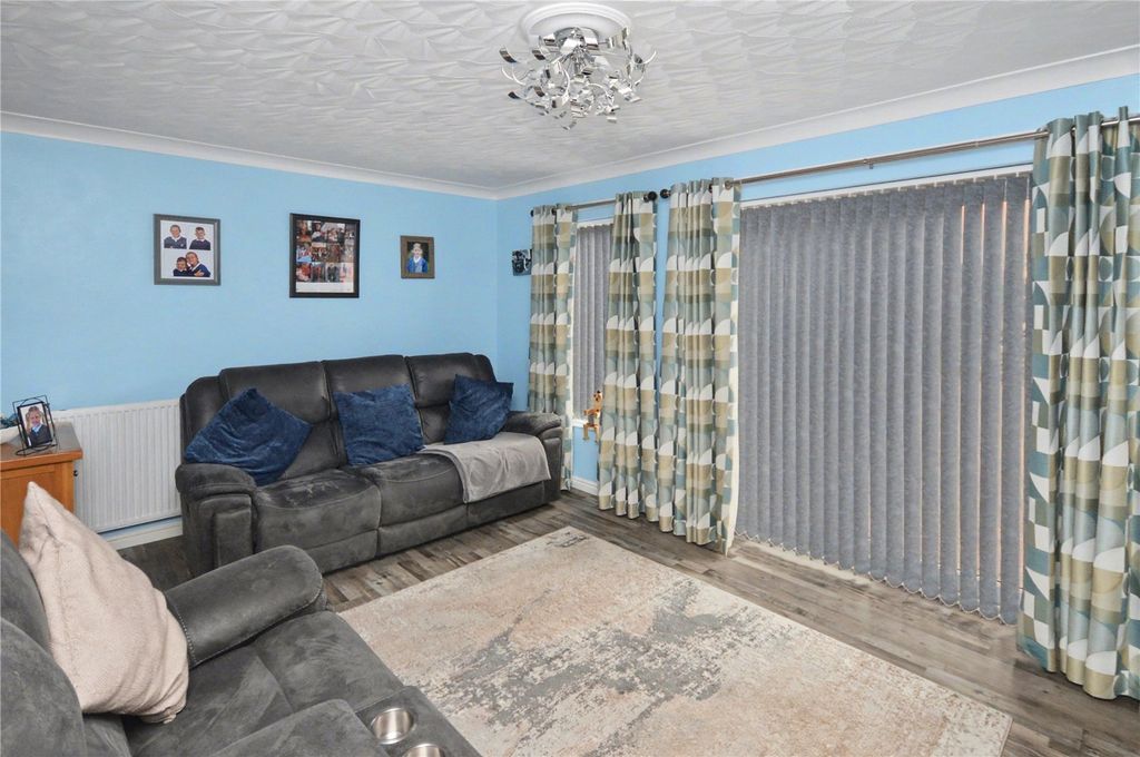 Property photo 3 of 15 Picture No. 15