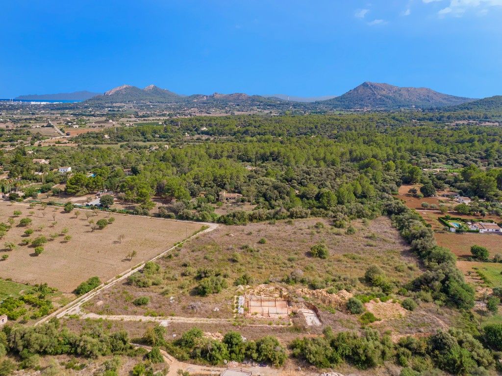 Property photo 2 of 11 Aerial (5)