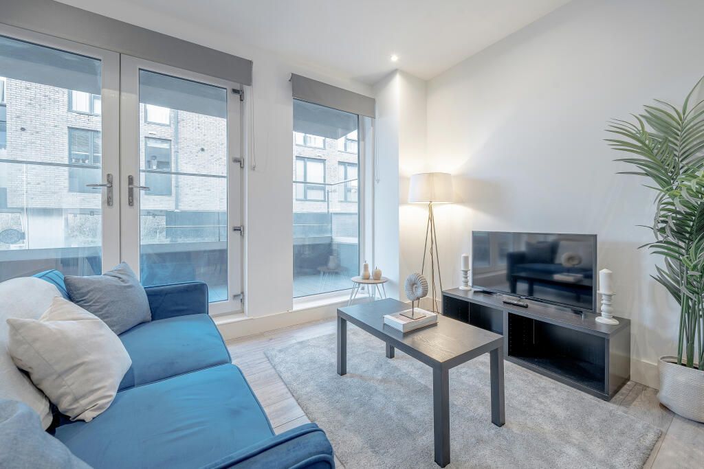 Additional image 14 of 2 bed flat for sale2 Bedroom Apartment In Avenir Heights, Station Approach Road, Coulsdon CR5