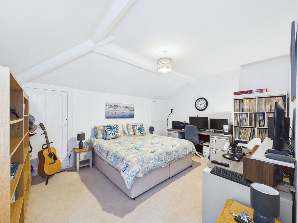 Additional image 15 of 2 bed flat for saleBarrington Court, Cleveland Road, Roundham, Paignton TQ4