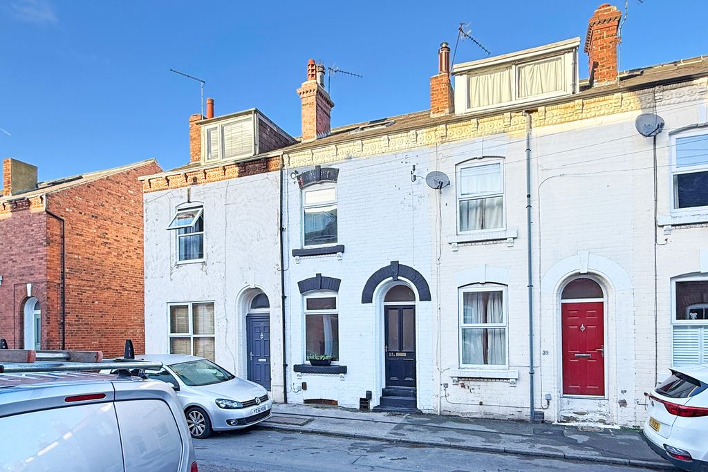 Property photo 1 of 13