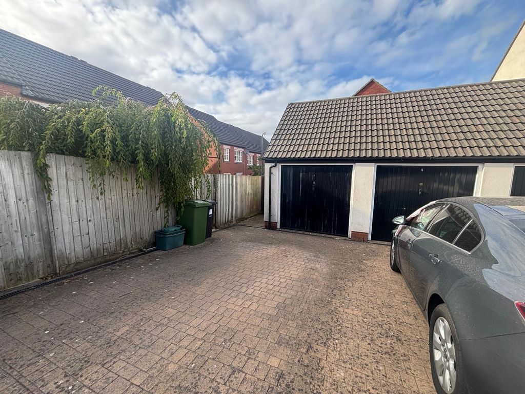 Property photo 2 of 2