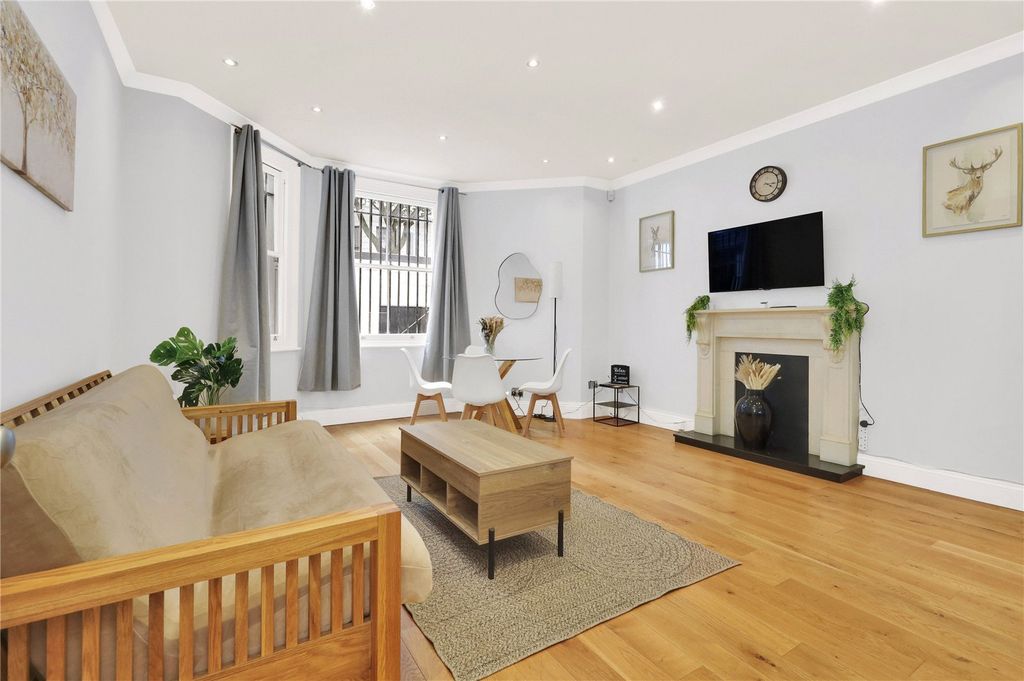 Property photo 2 of 10 Picture No. 28
