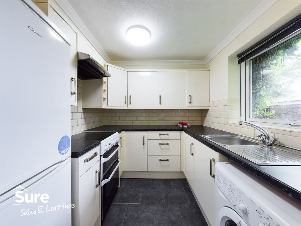 Property photo 2 of 11 1014153