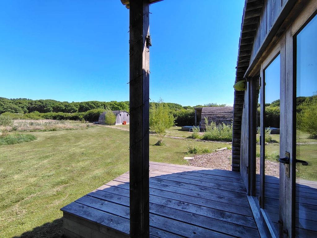 Property photo 3 of 38
