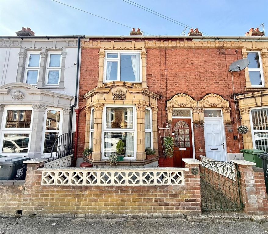 Property photo 1 of 21