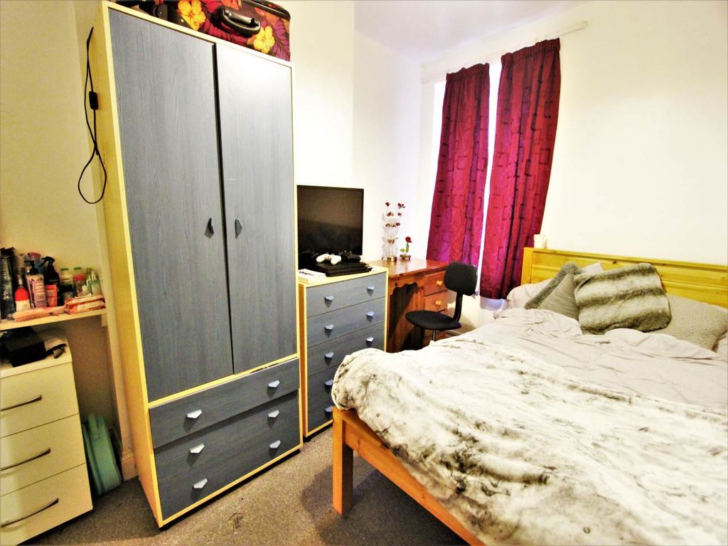 Property photo 3 of 5 Img_0956