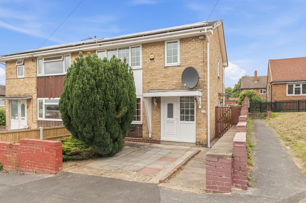 Property photo 1 of 17