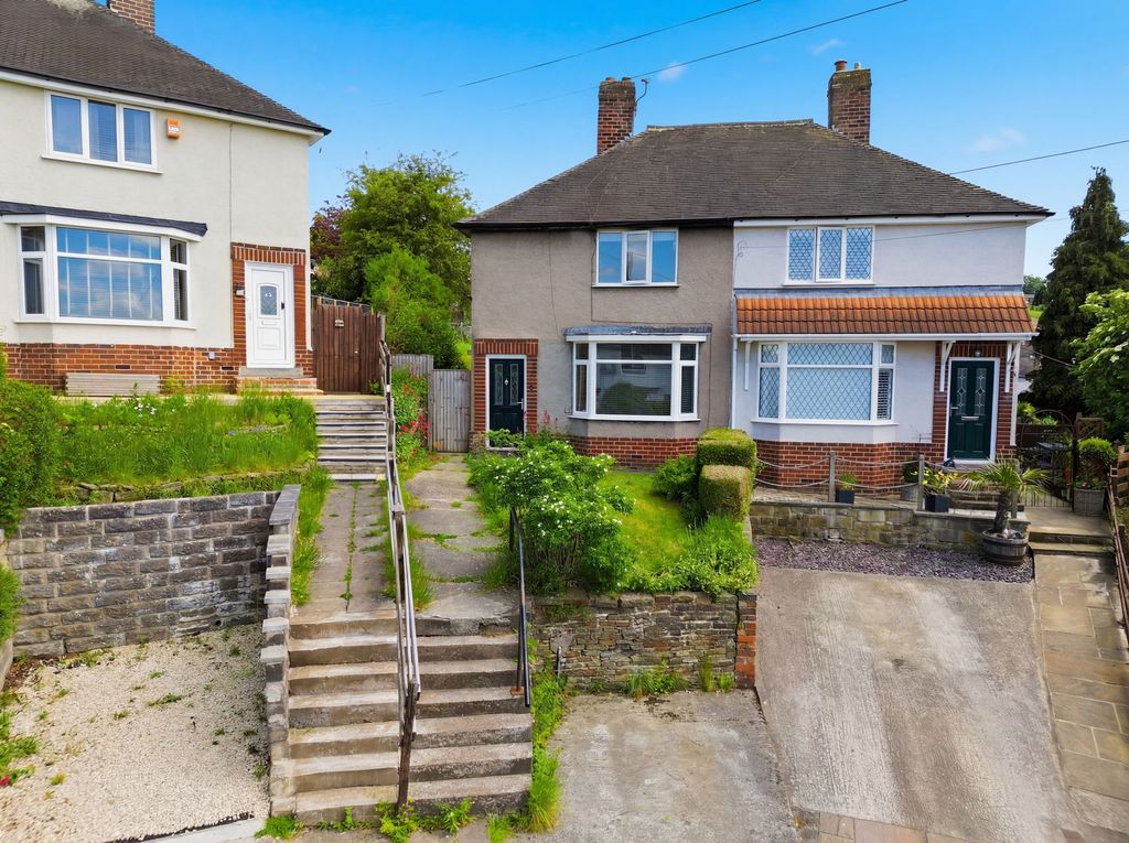 Property photo 1 of 27