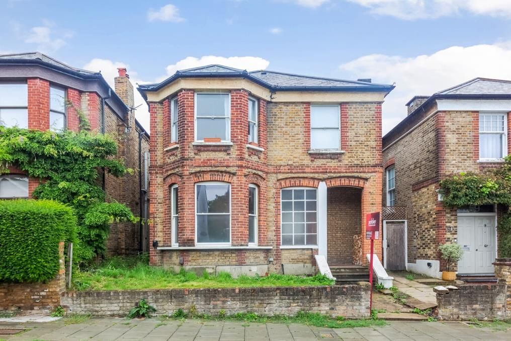 Property photo 1 of 14
