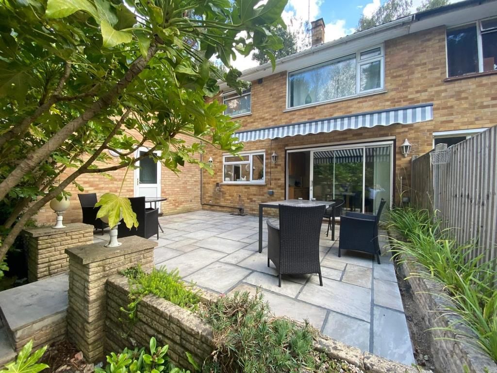 Property photo 1 of 8 Patio