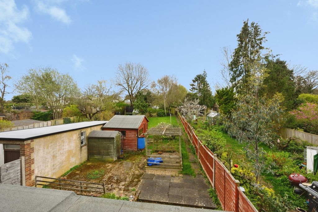 Property photo 2 of 16 Picture No. 19