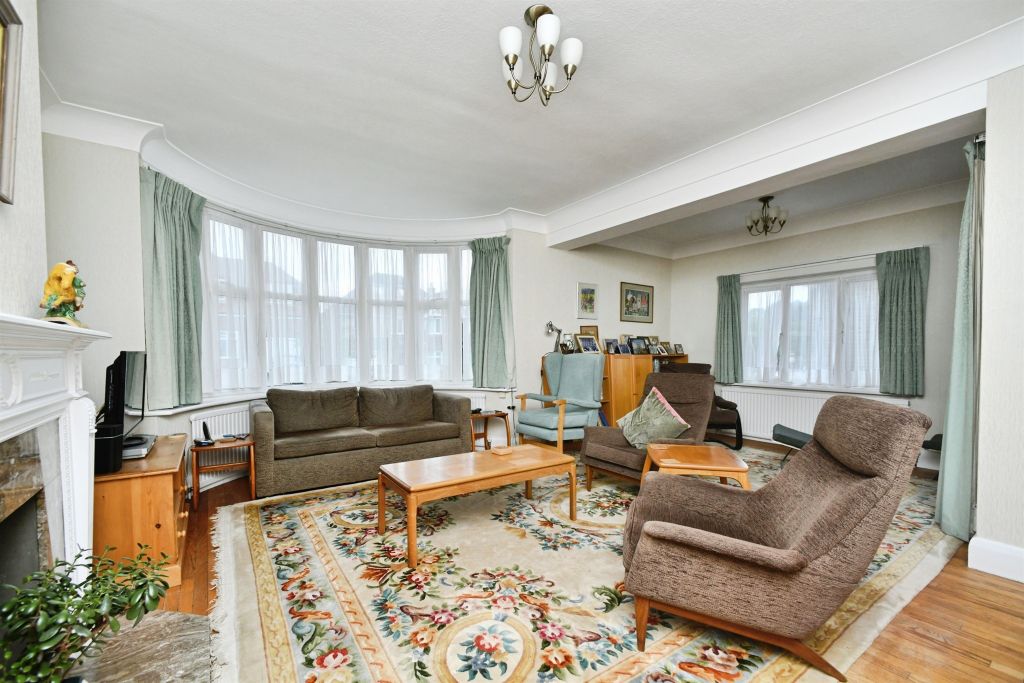 Property photo 2 of 24