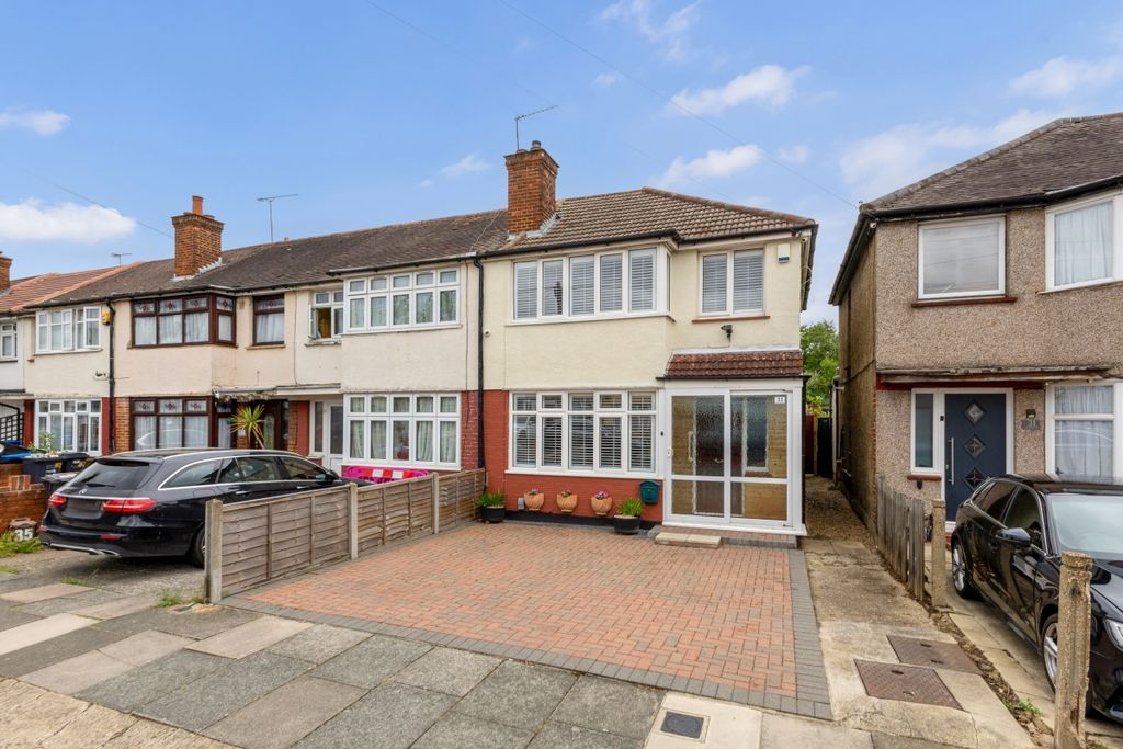 Property photo 1 of 14 109609_33 Charlto...