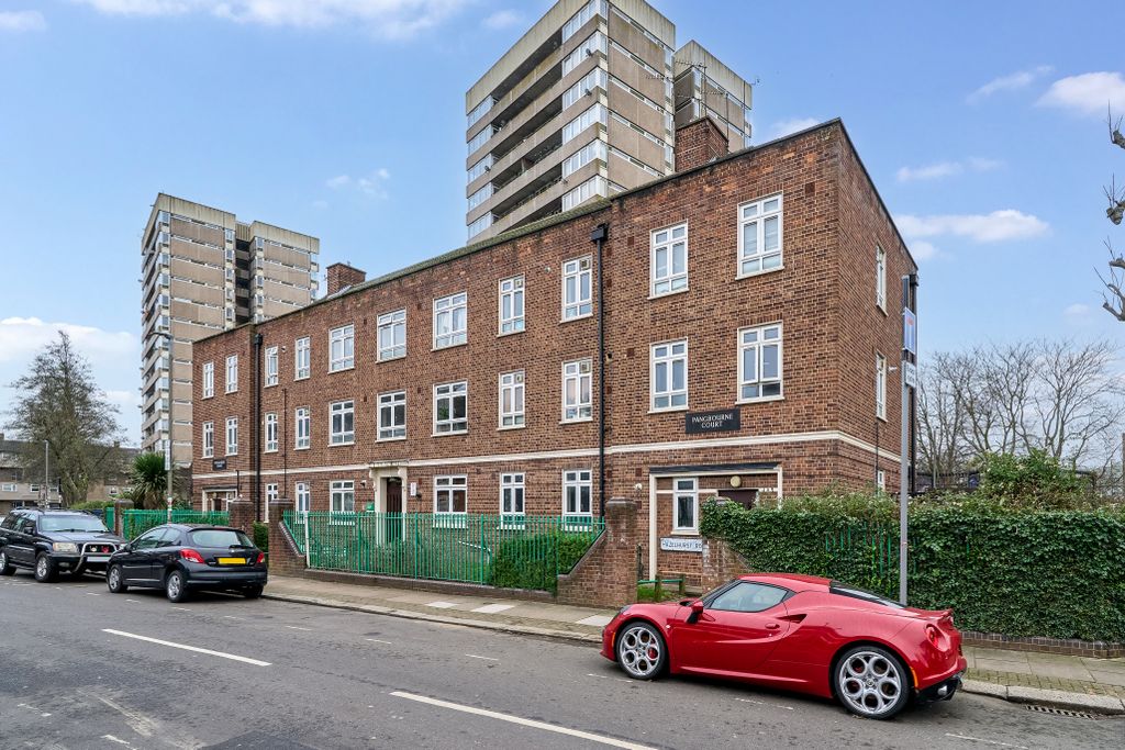 Property photo 3 of 10