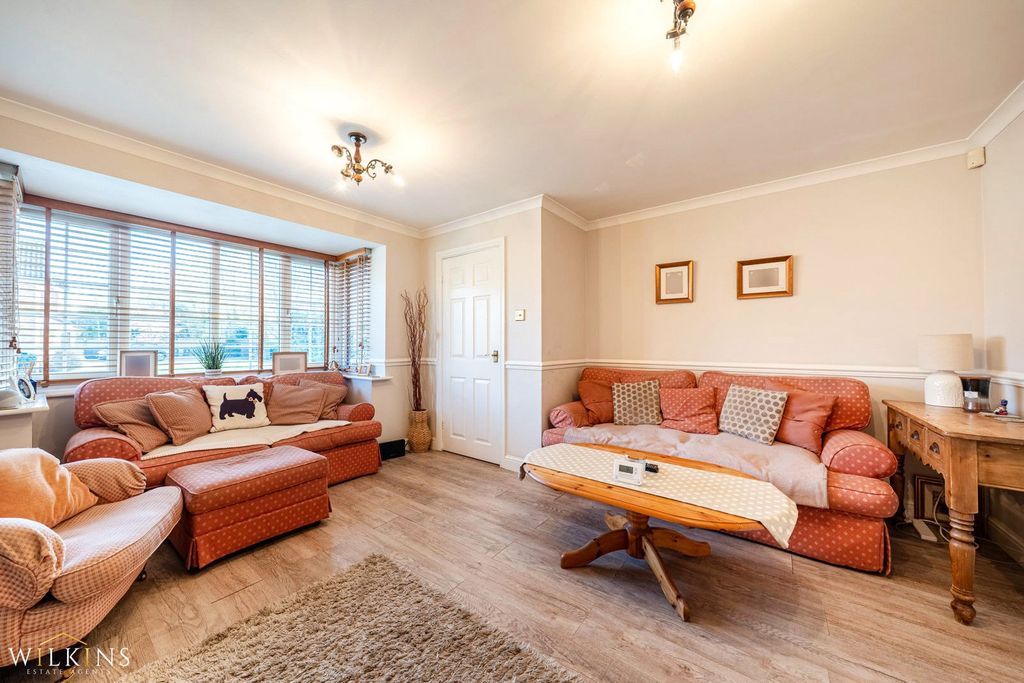 Property photo 3 of 32 Picture No. 35