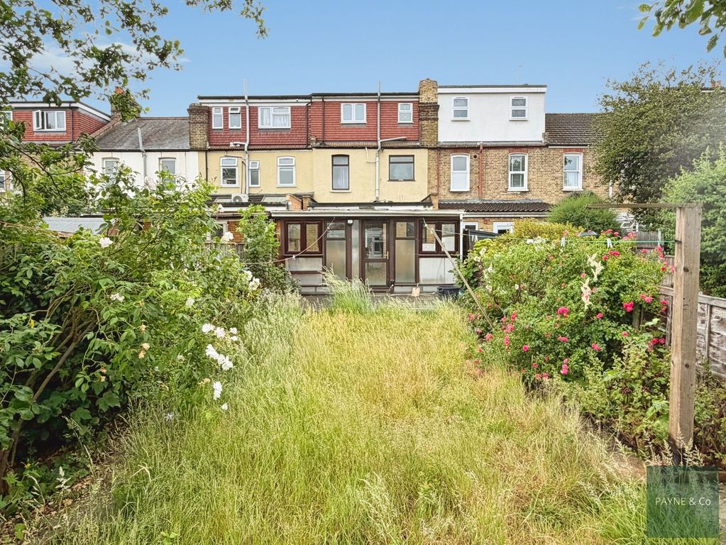 Property photo 2 of 19