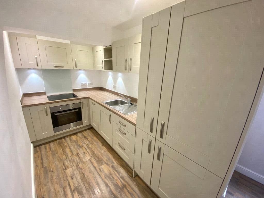 Property photo 2 of 13 Picture No. 10