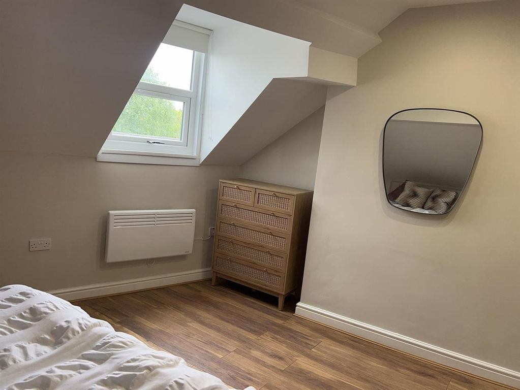 Property photo 3 of 16 Photo-2023-05-17-14-35-43.Jpg